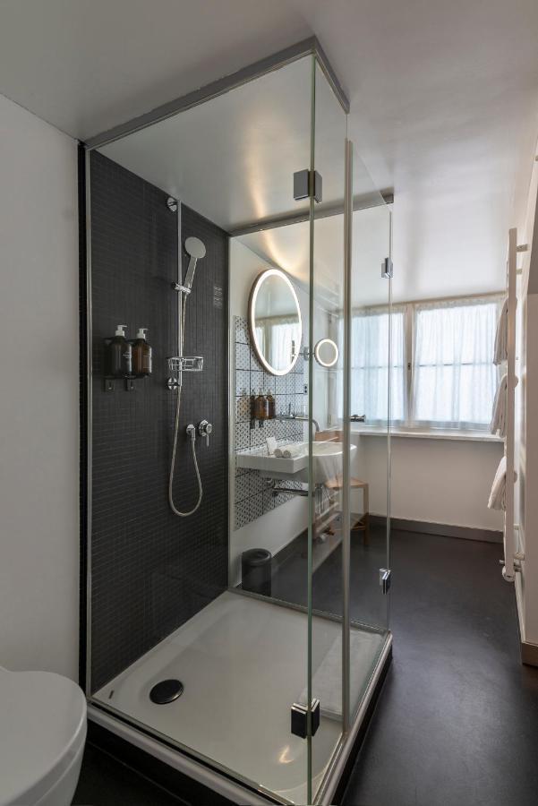 Double Room,1448049676:JPEG