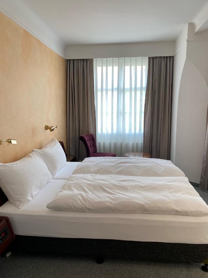 Deluxe Double Room,1141361434:JPEG