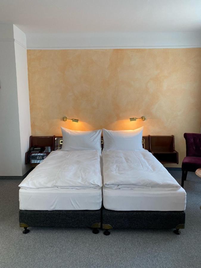 Standard Double Room,1141363768:JPEG