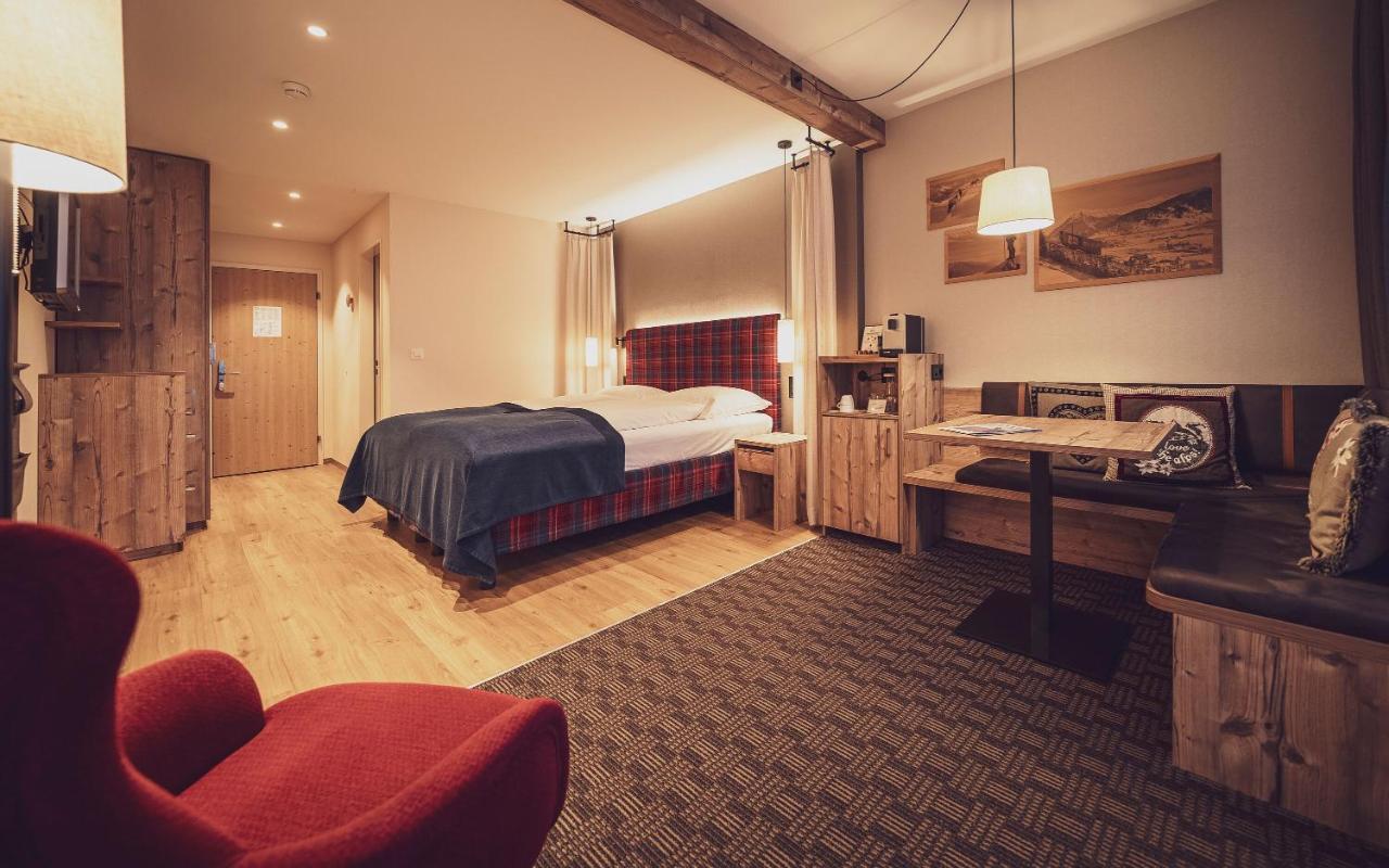 Superior Double Room,1498772152:JPEG