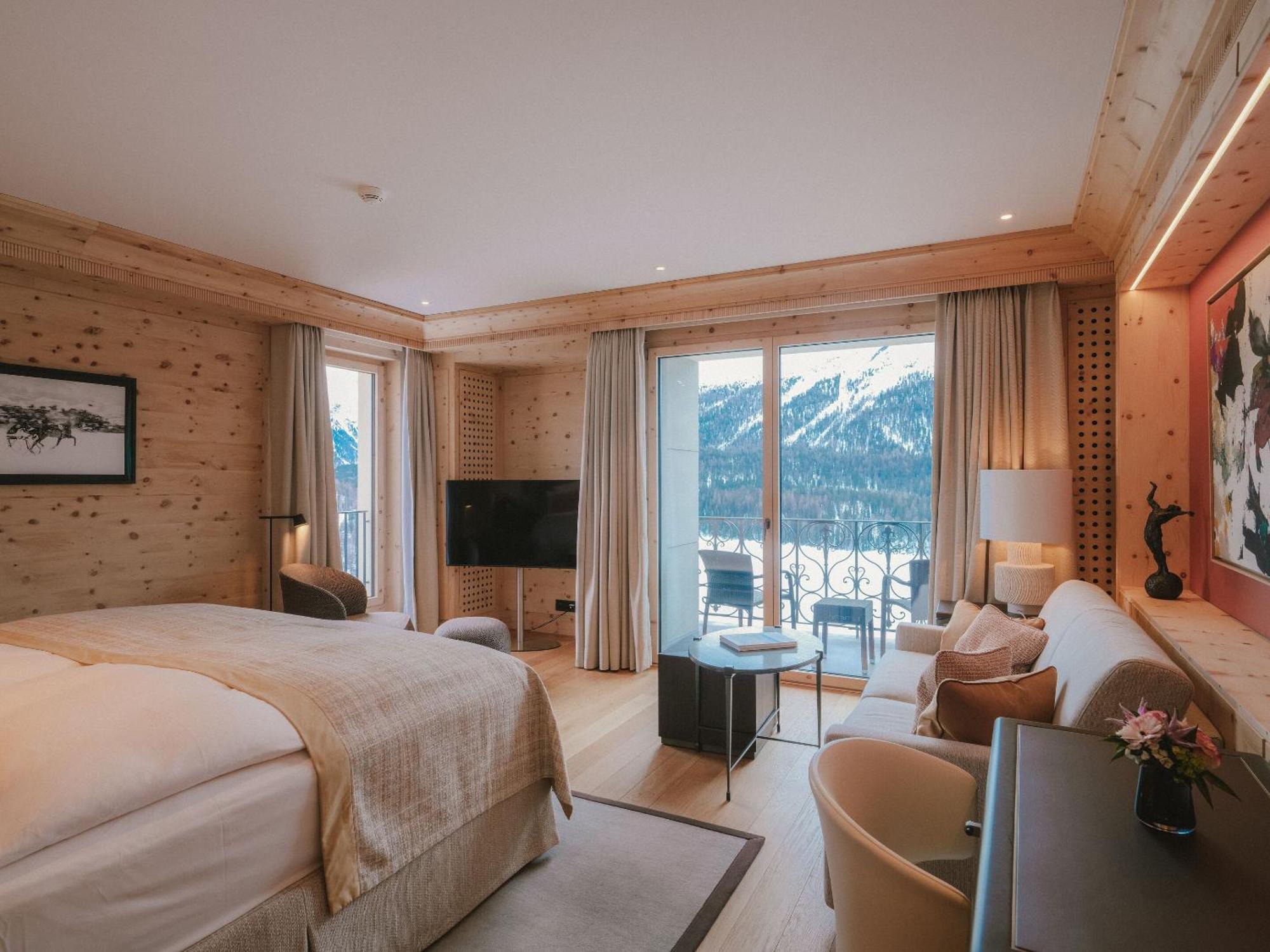 Junior Suite,1659460837:JPEG