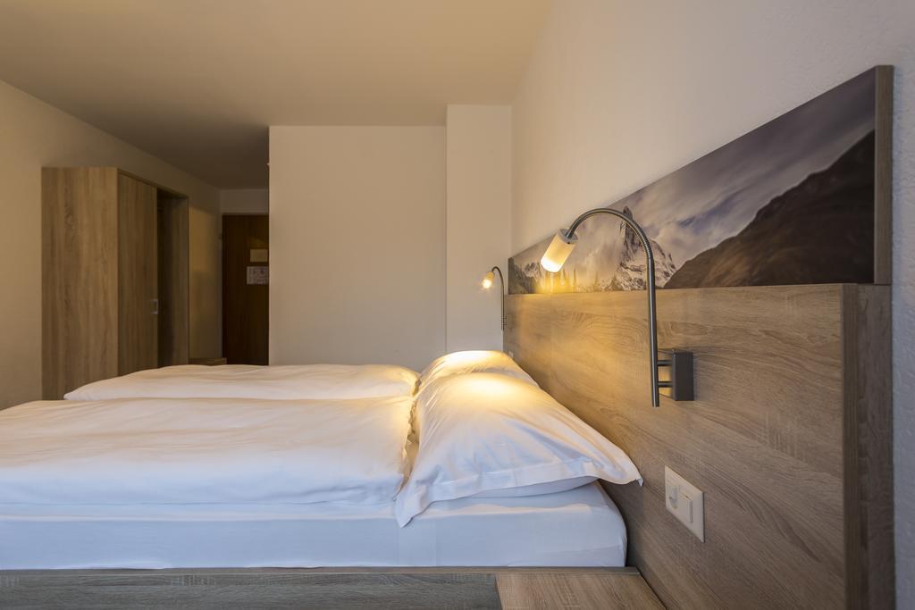 Superior Double Room,993143893:JPEG