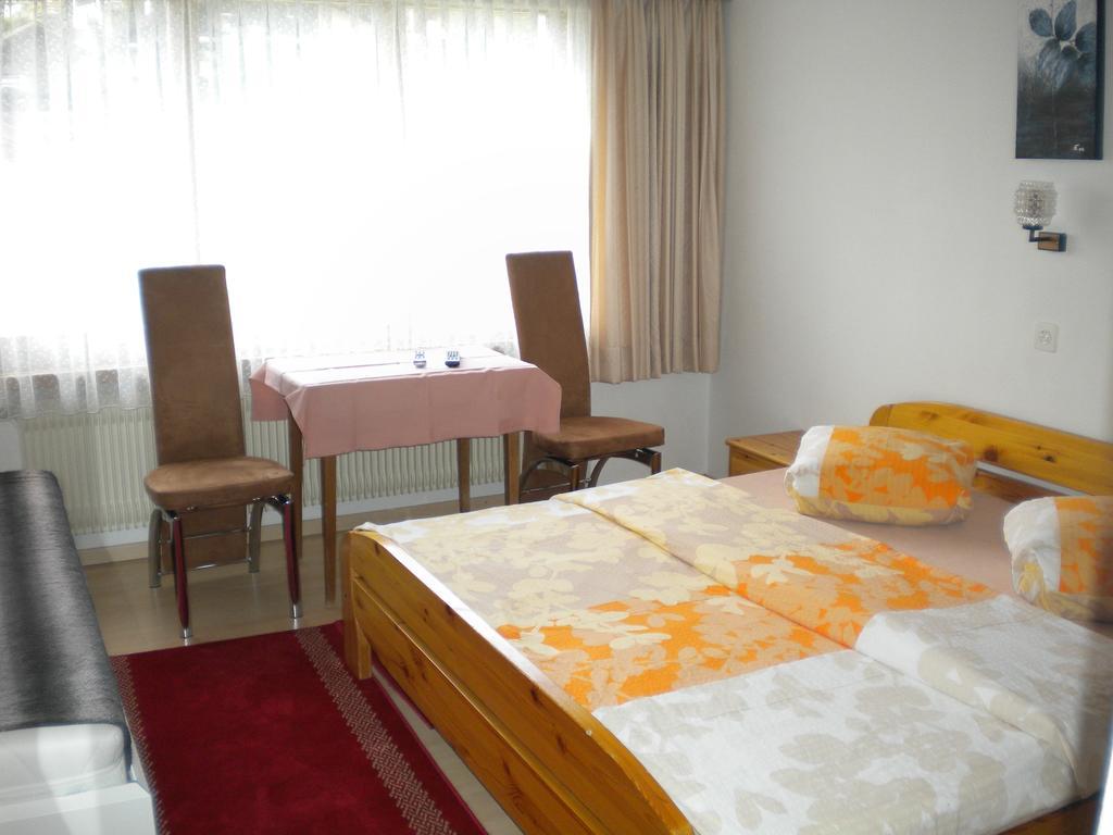 Double Room,408646974:JPEG