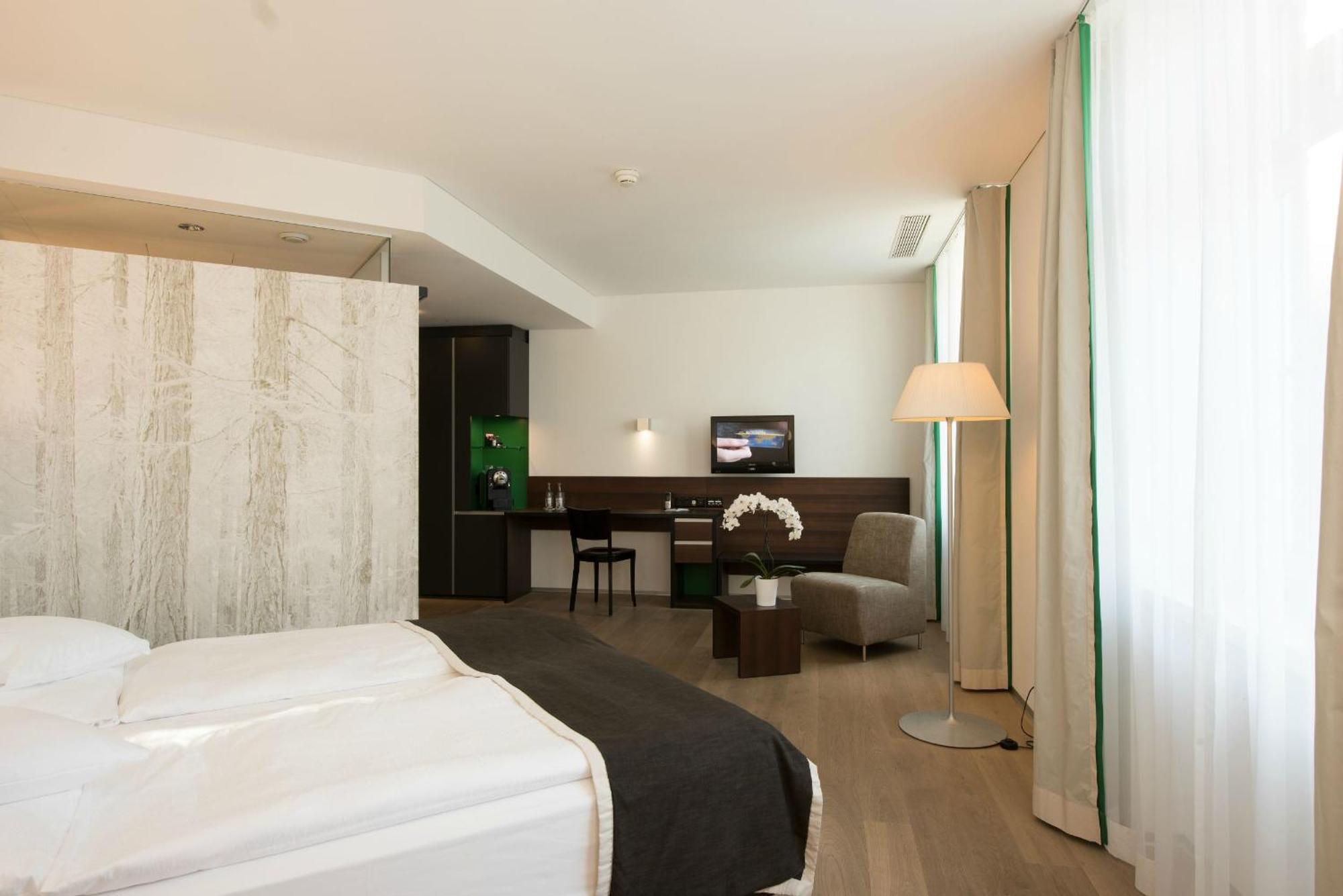 Double Room Style