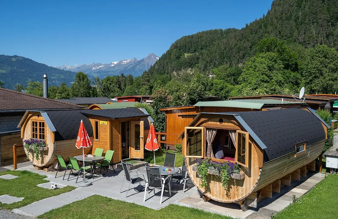 Camping Lazy Rancho - Eiger - Moench - Jungfrau - Interlaken-1