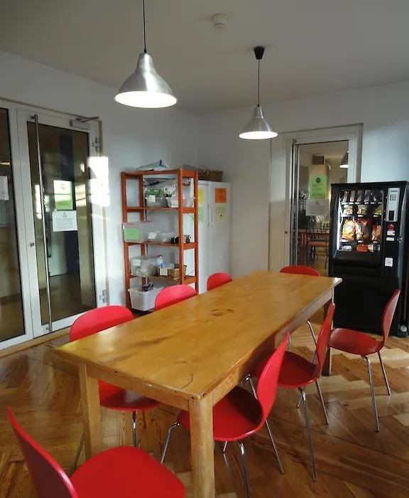 Lausanne Guesthouse & Backpacker-1