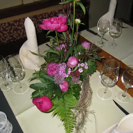 Hotel Bellevue Pinte-2