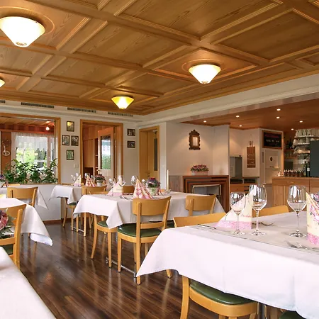 Hotel Frohe Aussicht-3