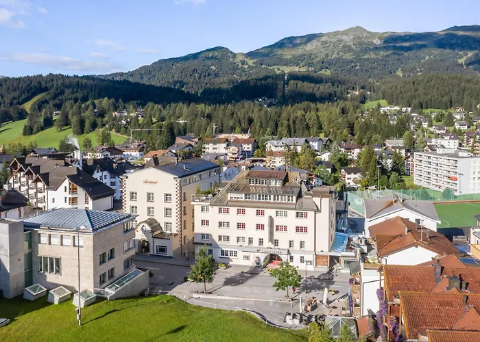 Hotel Lenzerhorn - Alpine Stay, Spa&Savour
