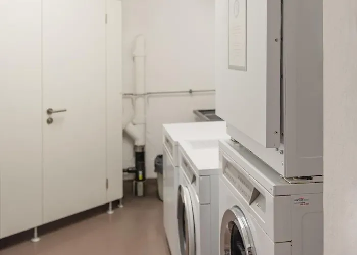 Visionapartments Albertstrasse - Self Check-In Zurich