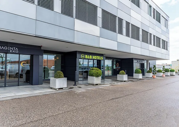 Discovery Hotel 3* Superior