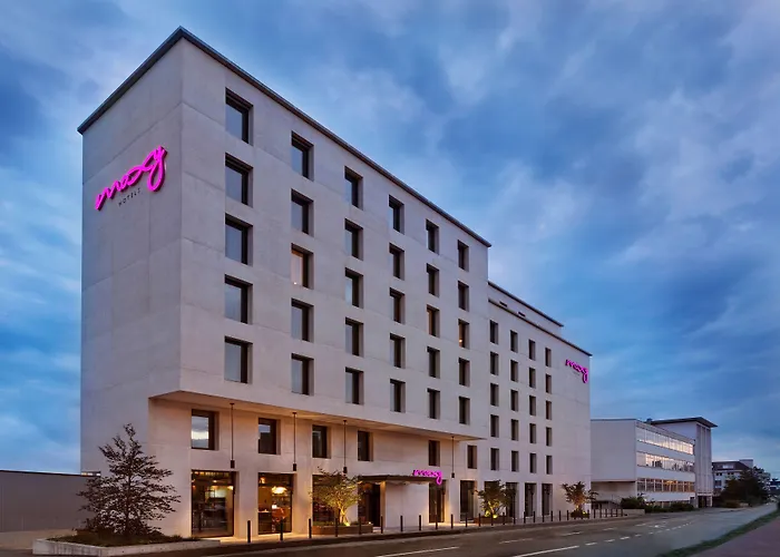 Moxy Rapperswil Hotel