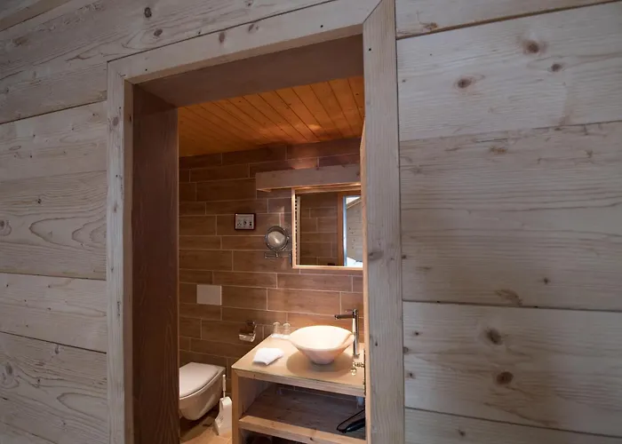 Waldhotel Doldenhorn