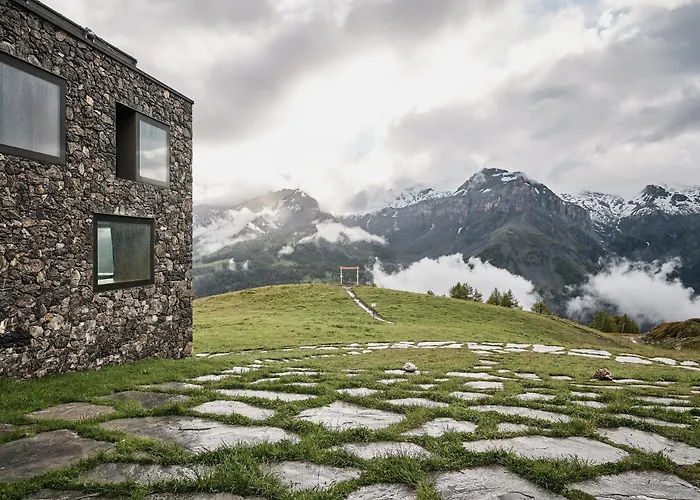 Chetzeron Mountain Boutique Hotel
