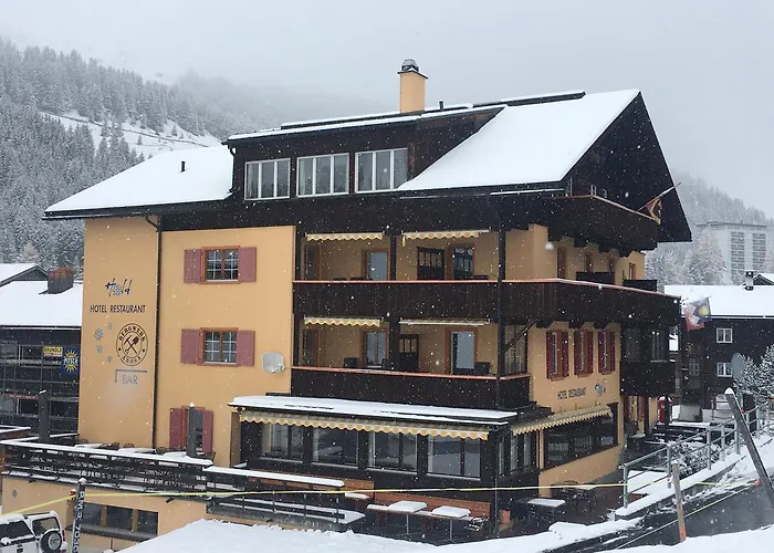 Hotel Hold