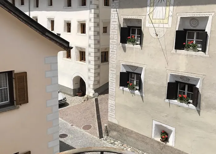 B&B Hotel & Appartements Chasa Valaer Scuol